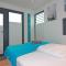 Hausboot Floating House Leni in Ribnitz-Damgarten