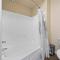 Venice Marina Pool and Spa Luxury Condo