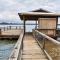 Toledo Queen Lakefront Custom 4 BR Home, Boathouse - Alliance