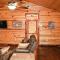 Cozy lakefront cabin with boat house and ramp on T - Alliance