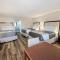 RIVER OAK INN