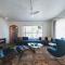 Mid-Century House YOGI