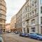 ROY 2 bdr Apartment with Prague Castle View, Parking & AC - Praha