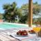 Charming spacious house, 5min from Rethymno! - Tria Monastiria