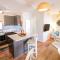 UpTown - Manhattan House