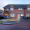 Jennetts Park, Bracknell - 2 Bedroom Home - Garden & Parking