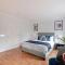 Richmond - 5 Bedroom Townhouse with Parking & Garden - London