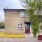 Bracknell - 1 Bedroom House - With Parking
