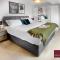 Wokingham - 2 Bedroom Maisonette - With Parking