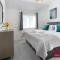 Jennetts Park, Bracknell - 2 Bedroom Maisonette With Parking