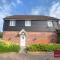 Jennetts Park, Bracknell - 2 Bedroom Maisonette With Parking