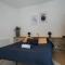Studio moderne, hypercentre de Cholet, arrivée autonome !
