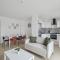 Chic and spacious apart with parking - 塞尔吉