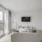 Chic and spacious apart with parking - 塞尔吉
