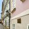 Residence Charles Bridge