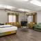 La Quinta Inn by Wyndham Victoria