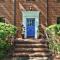 The Home Collection CLT: 600 Hermitage