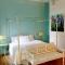Creole Gardens Guesthouse and Inn