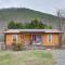 Riverfront Hot Springs Cabin with Private Hot Tub! - Hot Springs