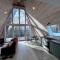 Fox Ridge-Black Alder Lodging - Logan