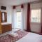 Holiday Guesthouse