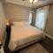 Spacious Retreat Near Convention Centers home - ديس بلينز