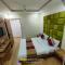 Hotel Happy Stay - Ahmedabad