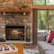 Pocono Chalet / 4 BDRMS / Fireplace