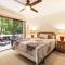 Pocono Chalet / 4 BDRMS / Fireplace