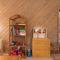 Pocono Chalet / 4 BDRMS / Fireplace
