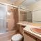 Pocono Chalet / 4 BDRMS / Fireplace