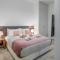 Starlight Luxury Suites