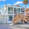 Splash Inn Lower Unit: Heated Pool & Walk to Beach