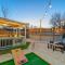 Game Room, Pool & Fire Pit At The Medical Center - 圣安东尼奥