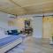 The Moose #5 - Modern Comfy Studio with King Bed, Free Parking & Fast WiFi - ممفيس