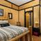 Dreamy Mountain Getaway~Hot Tub~Old Oak Lodge