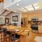 121 - Rancharillo - Meredith Lodging