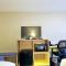 Days Inn by Wyndham Rolla Days Inn by Wyndham Rolla