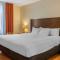 Quality Inn & Suites - Winkler