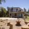 Silverleaves Luxe Retreat