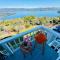 Exotic Lake View & Luxury living w AC, King beds, Pool tbl, Ping-Pong, BBQ, Deck, Boating, fishing, Hiking