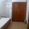 SEAVIEW Room Bandra W Bandstand Nr Taj WOMEN ONLY