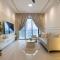 Cozy Home@United Point 3BR7Pax Pool Above Mall Gym