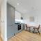 Spacious and Bright Studio in East Grinstead - East Grinstead