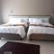 ZWIZWO Guest House