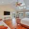 Unique 5 BDR Home on the Marsh! HOT TUB amazing su