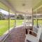 Private Pool and Lake Views Family Home in Oxford - Oxford