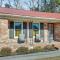 Greenville Home 2 Mi to Downtown!