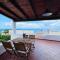Villa Margherita - Appartamenti a due passi dal corso di Santa Marina Salina a 100 mt dalla spiaggia