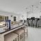 Villa Anna Retreat with Pool - Naples